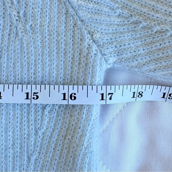 Club Monaco Light Blue Ribbed Knit Cashmere Sweater - Picture 11 of 12